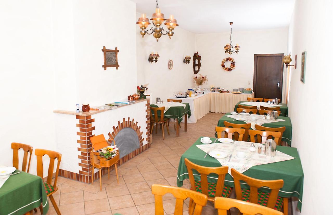 Hotel & Restaurant - Gasthaus Brandner Trendelburg Dış mekan fotoğraf